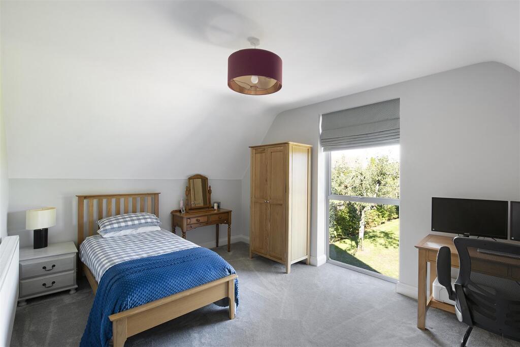 Ashfield House ph42.jpg