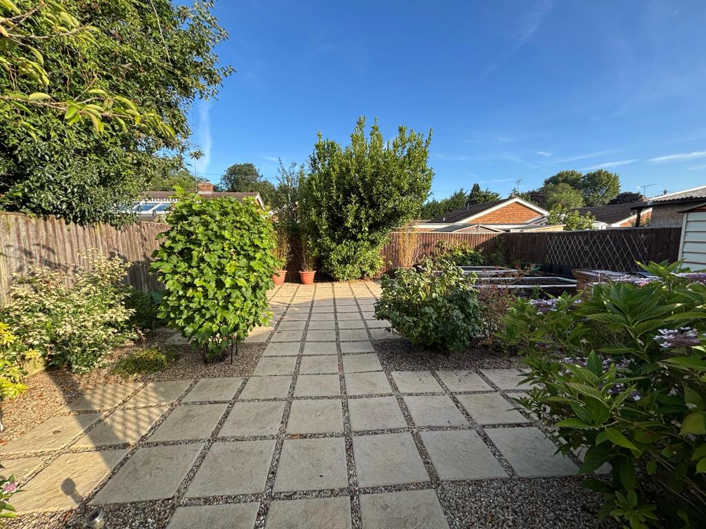 GARDEN