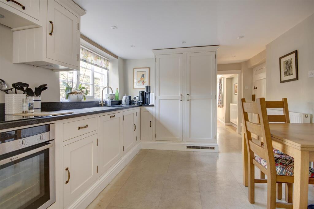 240820ManorHouse-1069.jpg