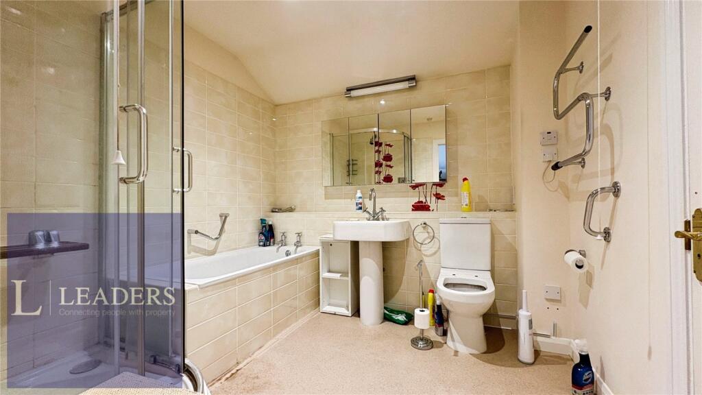 4 Piece Suite