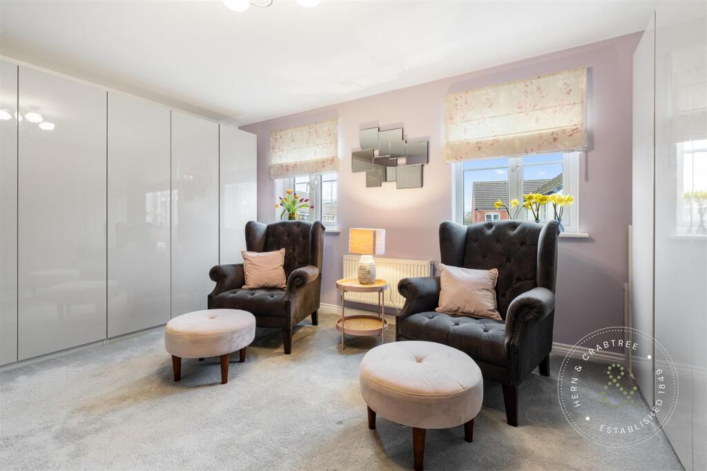 Ffordd Nowell, Hern Crabtree (13).jpg