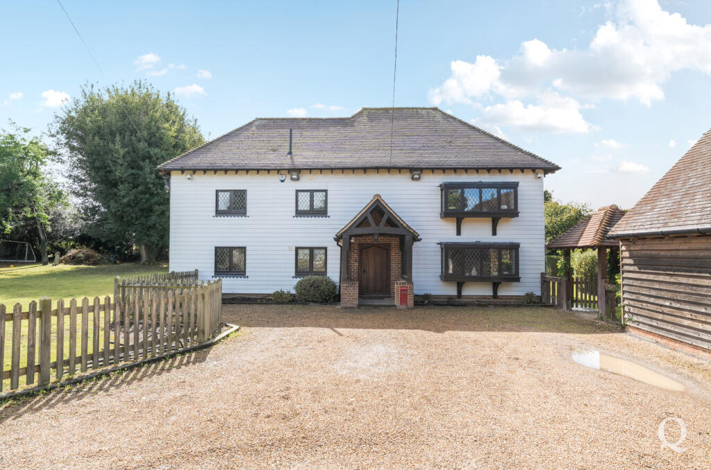 c37bd822-7921-454...