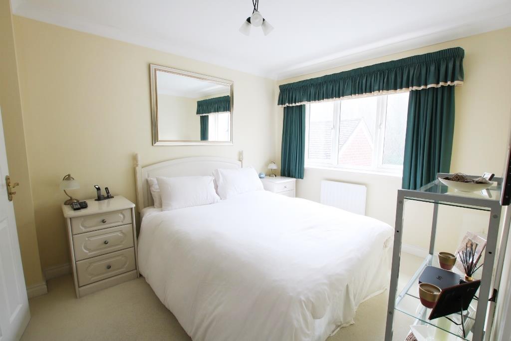 BED 1.JPG