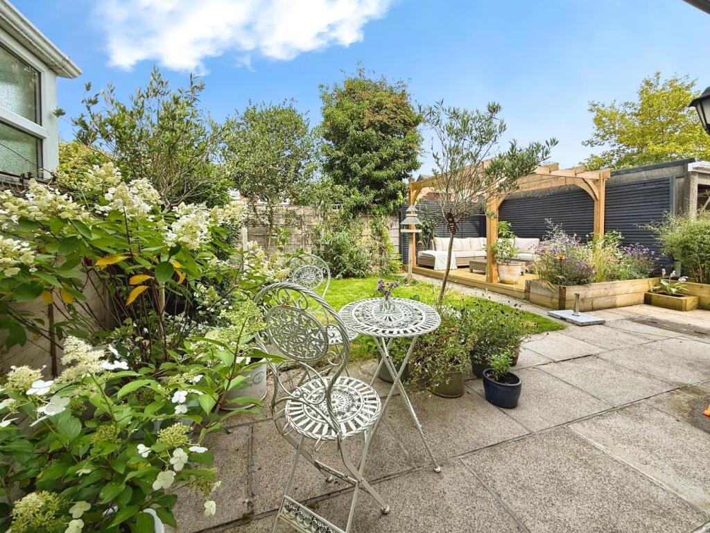 cdb3698c-2-4767-B485-8BFF362AF051-6552-000000F4D73