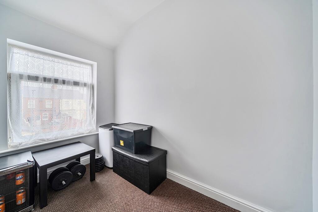 1382834-5-692436a663bcc