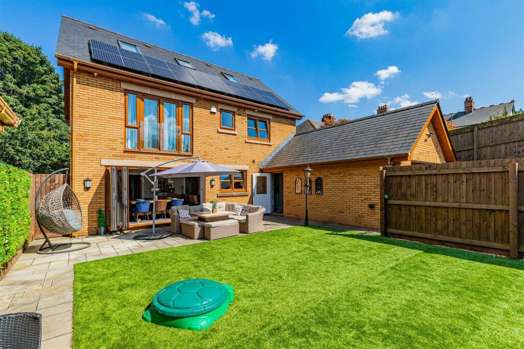 Mountain Road 10-26.jpg