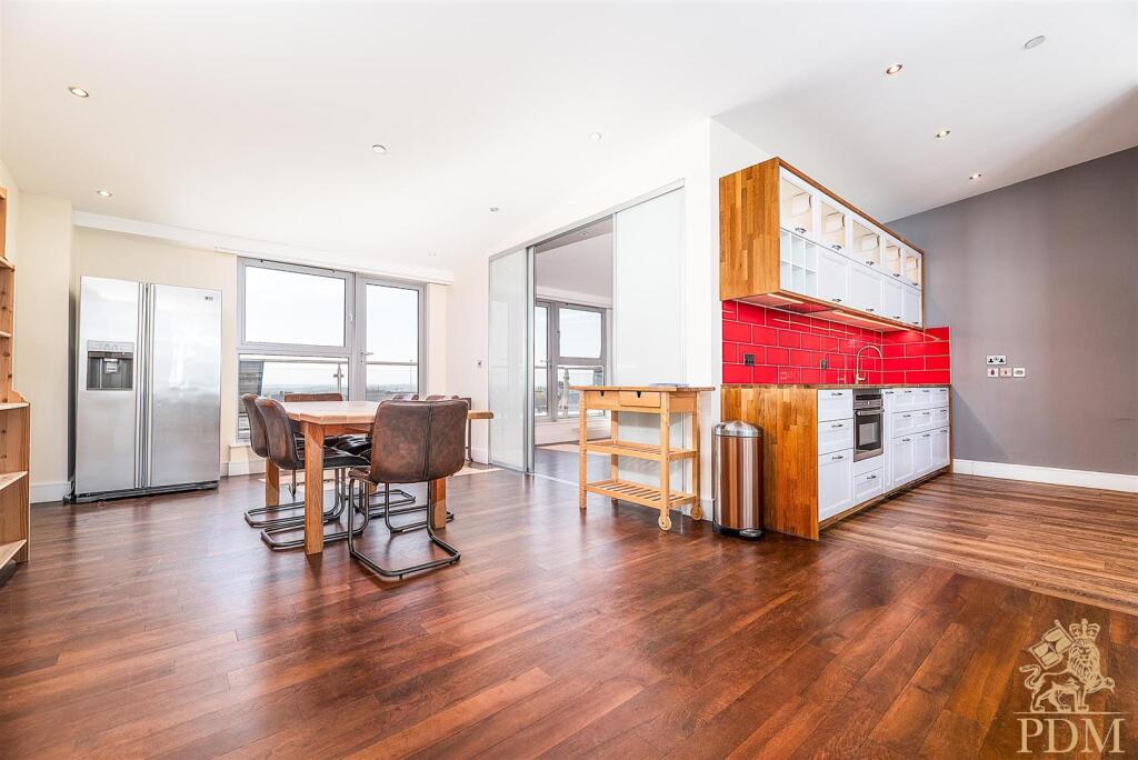 603 Hanley House Nottingham NG1 5GD