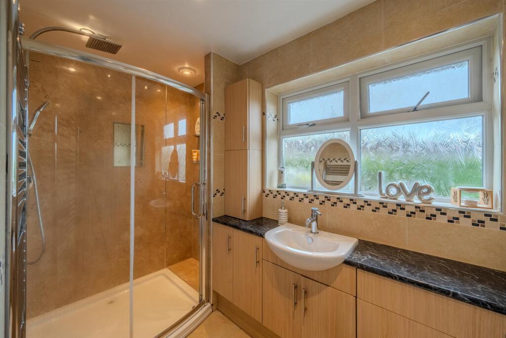 2 Nevern Walk-13.jpg