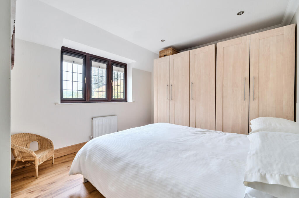 1301860-13-684235...