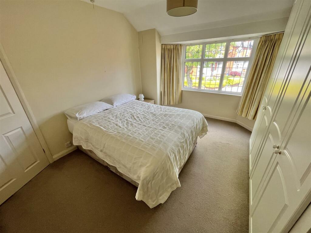 Bedroom 2 Aspect 2.jpg