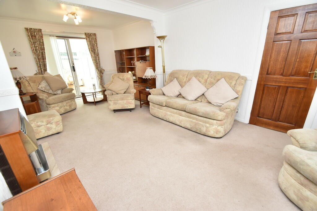 Lounge 3