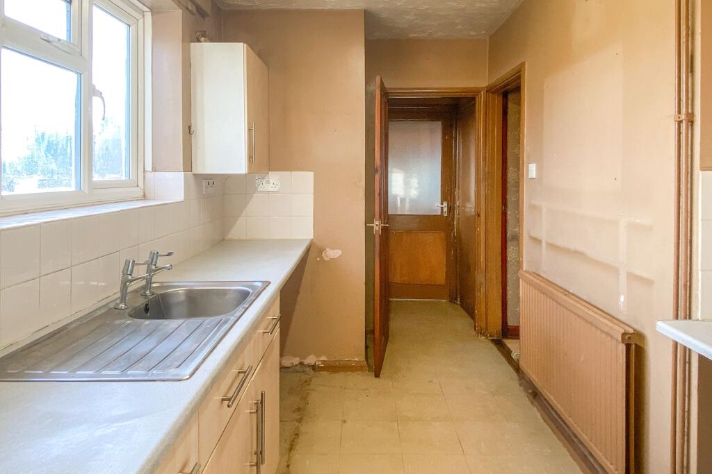 65 Woodlands Road, Chippenham, Wiltshire, SN14 0HQ