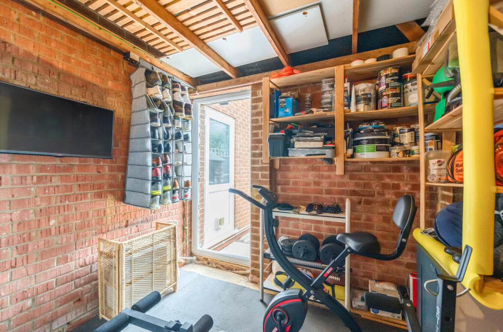 10-1294019-11-682...