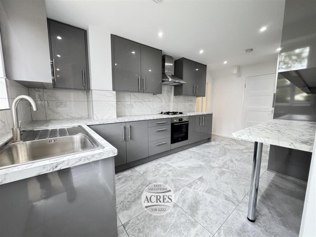 IMG_8026 (Large).jpg