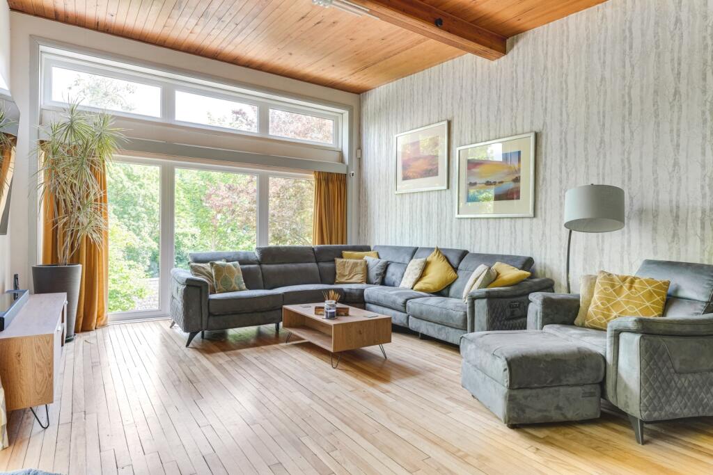Open plan living room