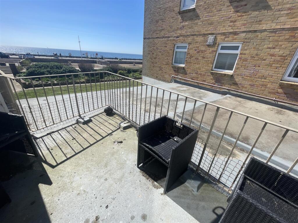 balcony.jpeg