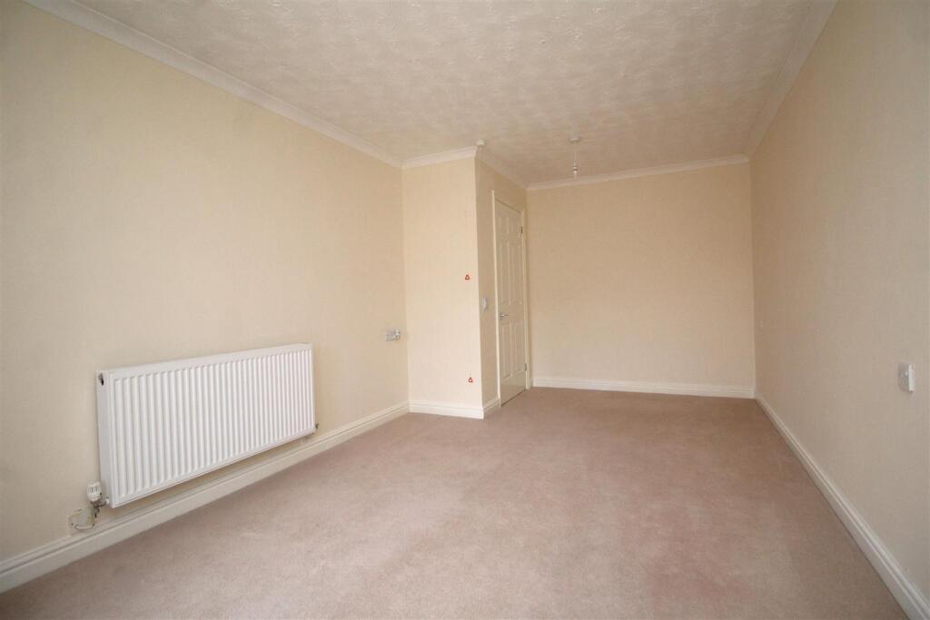 living room 2 .JPG