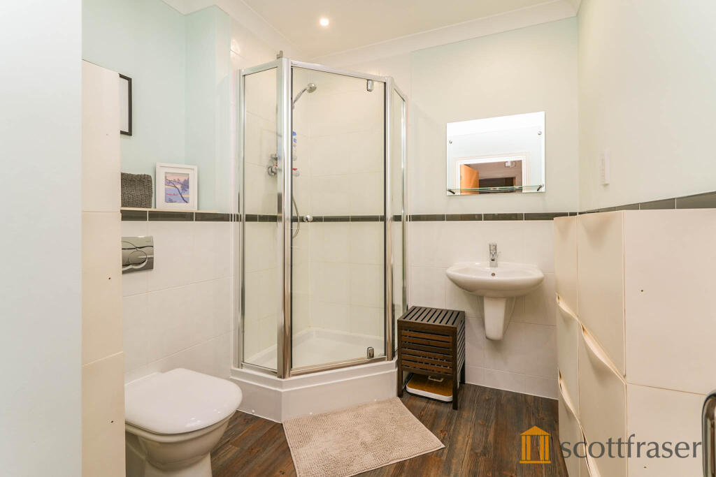 Bathroom 001