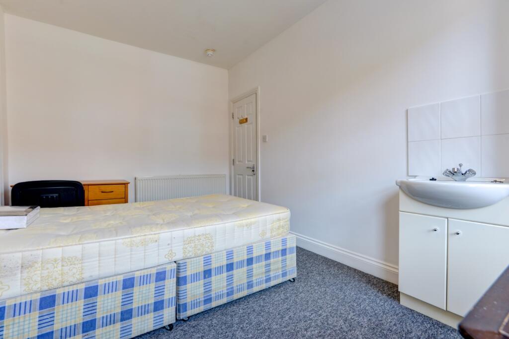 BED 5 (2)