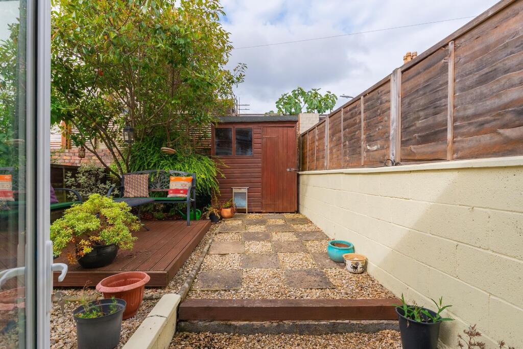 2P0RHD - External D.jpg