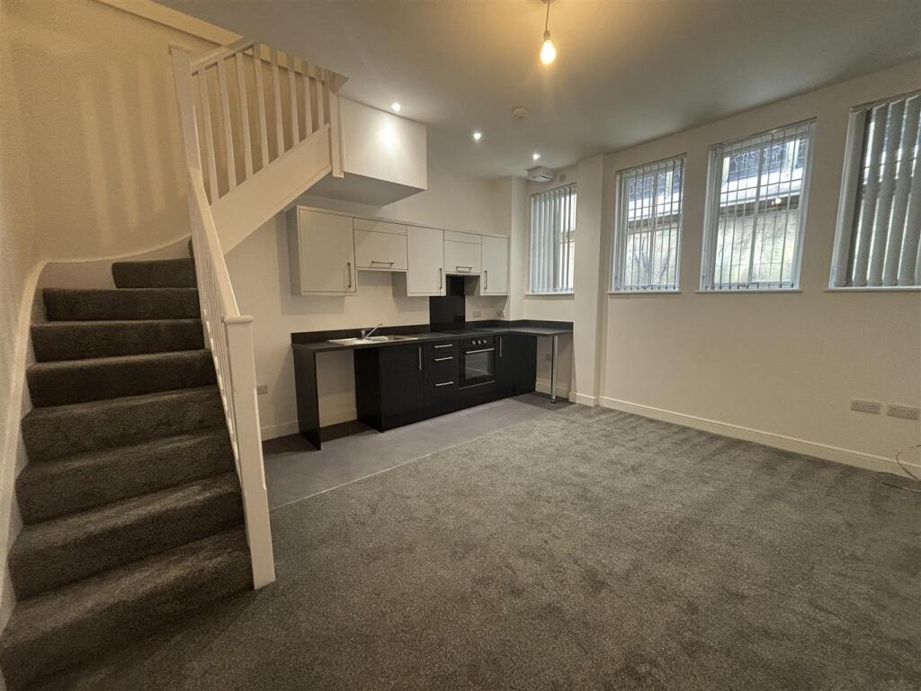 Photo 16-05-2025, 14 08 40.jpg