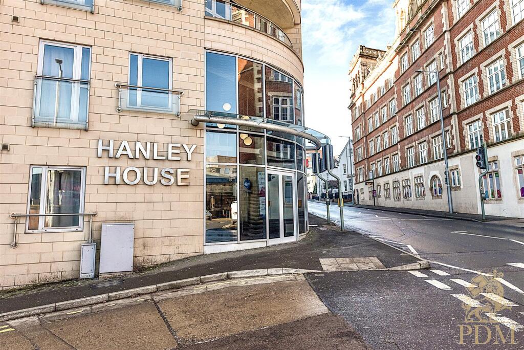 Apt 605 Hanley House Nottingham NG1 5BL