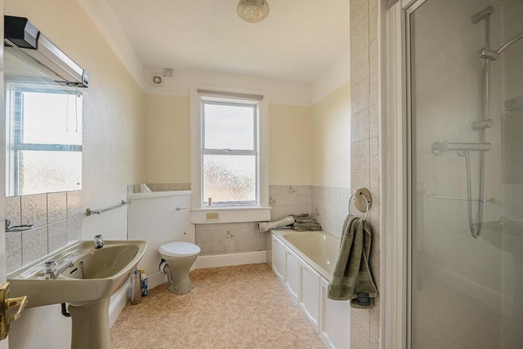 Livingstone Terrace-19.jpg