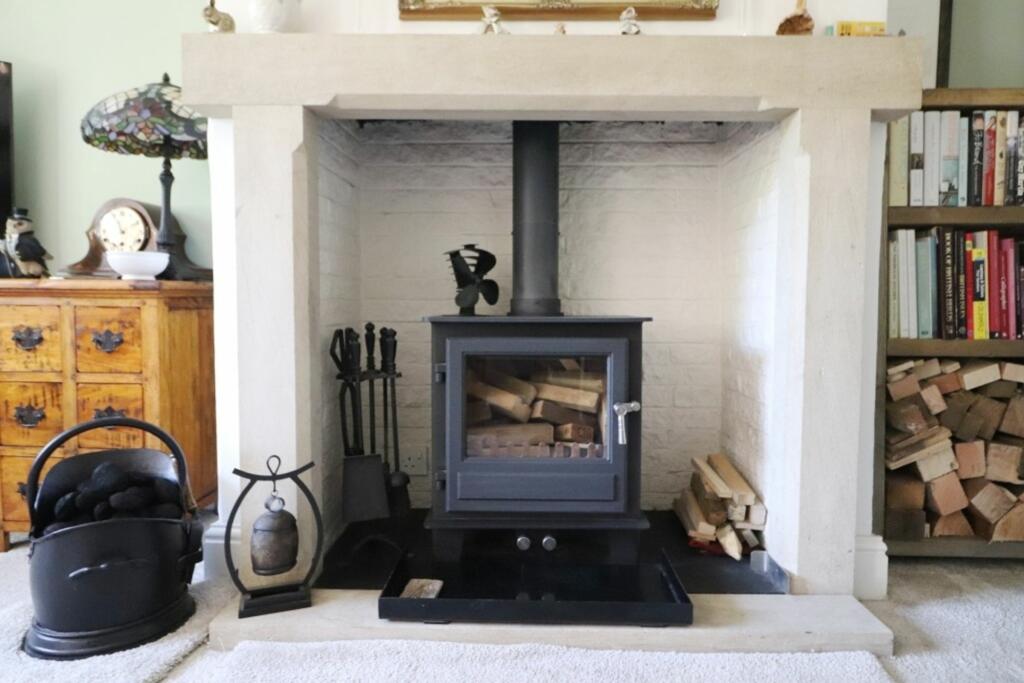 Lounge fire