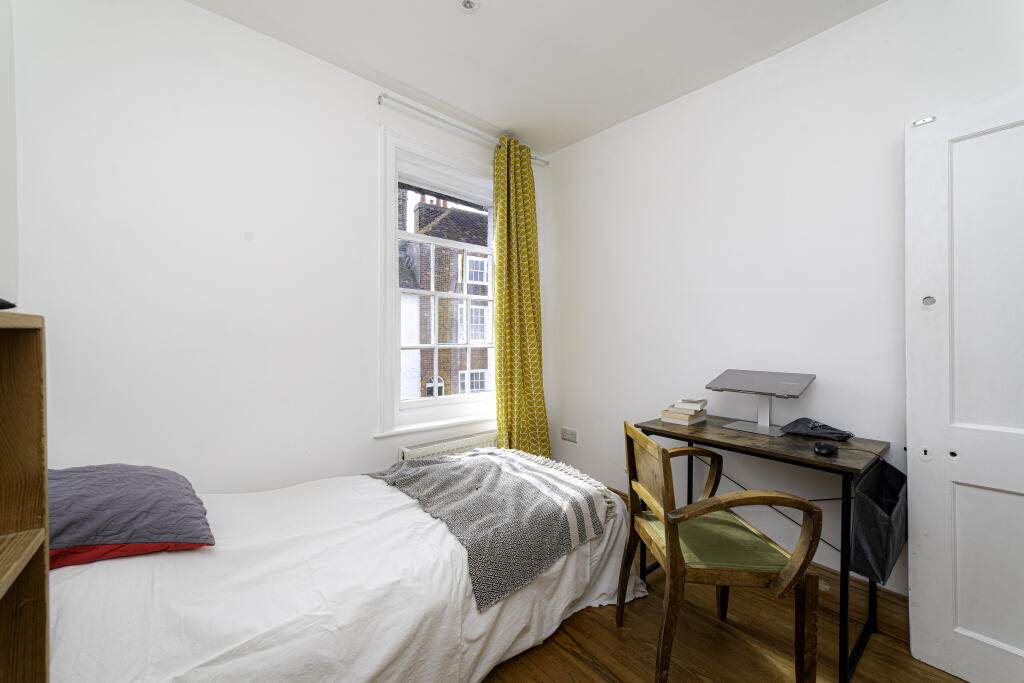 general 11 Church St