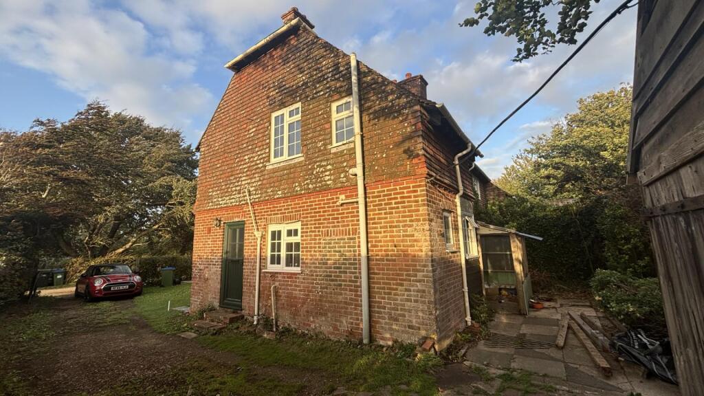 53 Crossways, Firle - SE.jpg