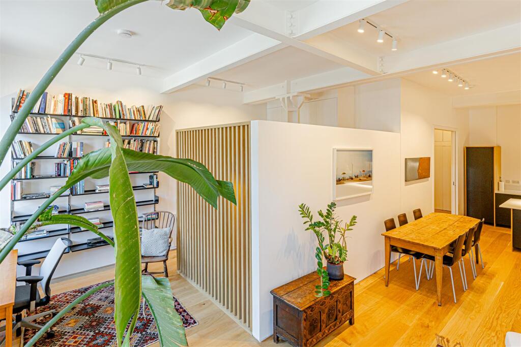 City Approach (24).jpg