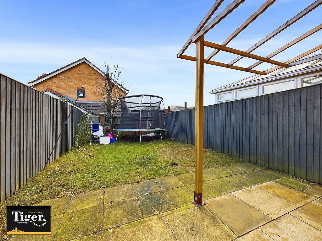 CAM03440G0-PR0203...