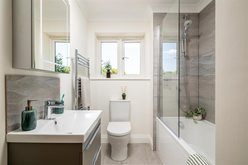 250618 - Plot 5 Halls Close, Braughing - 22.jpg