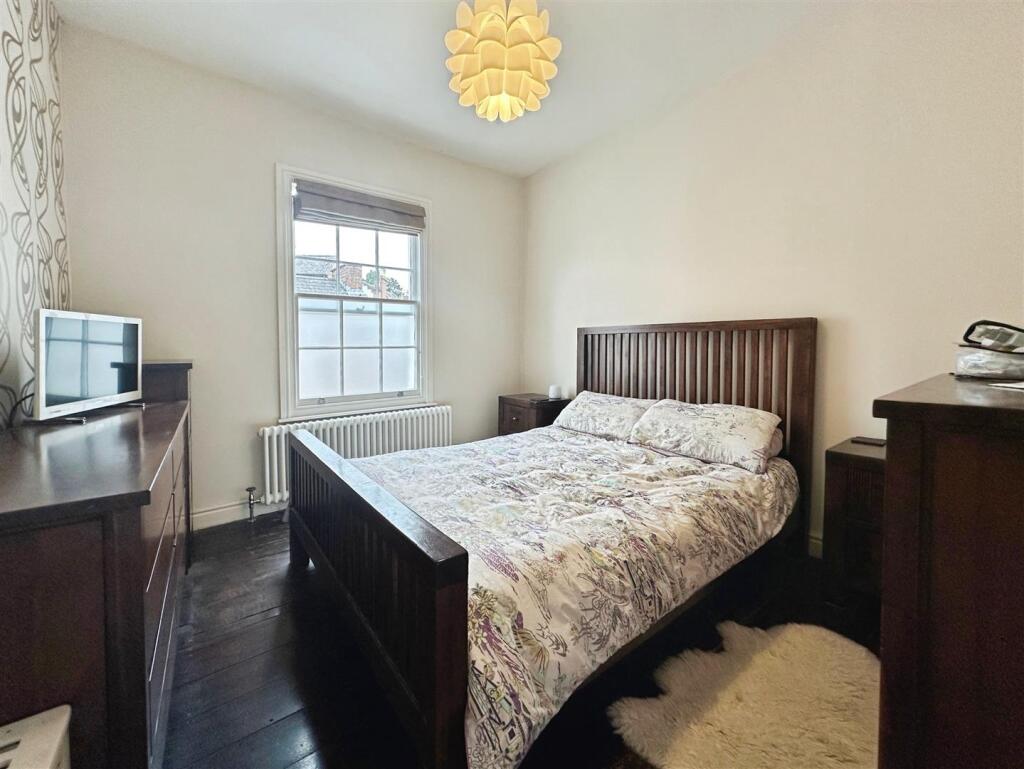 582506a1-D-493F-A9D6-D05BF389D974-6201-000001A1210