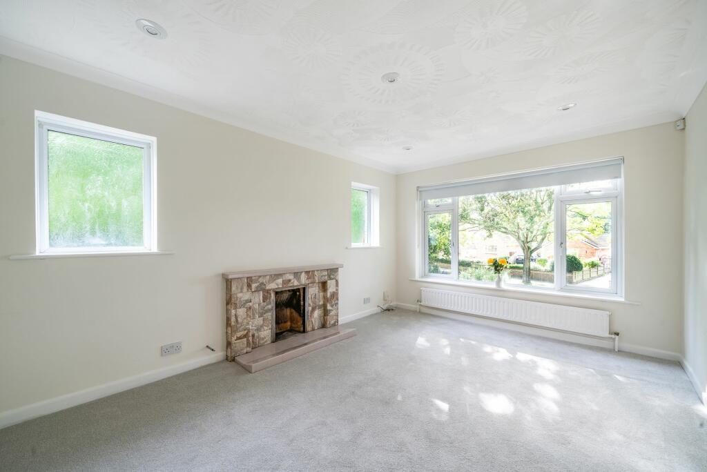 Lounge / Dining room