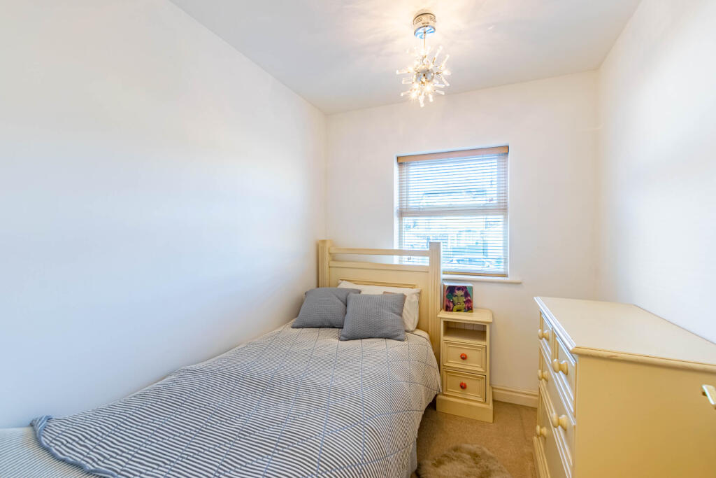 bedroom3
