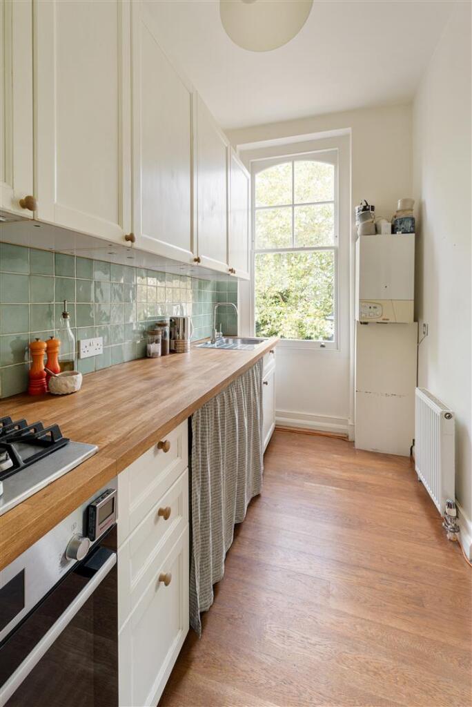 Lower Clapton Road E5