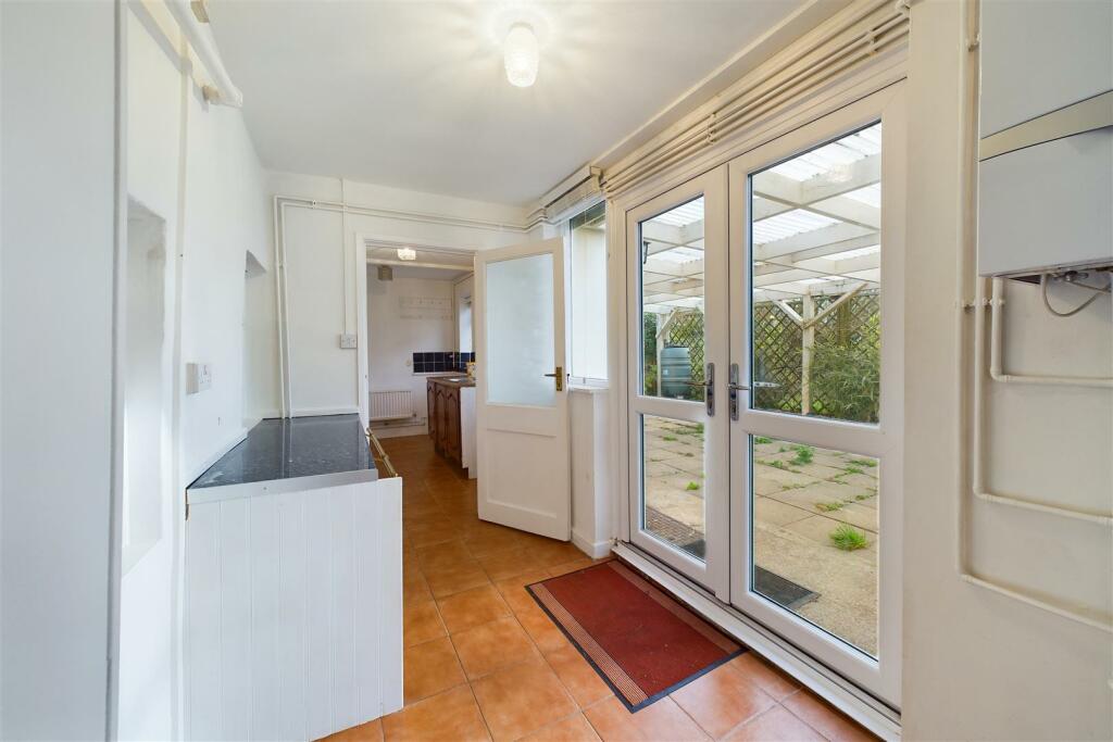 Chafra, The Common, Stoke Lodge, Patchway BS34 6AL