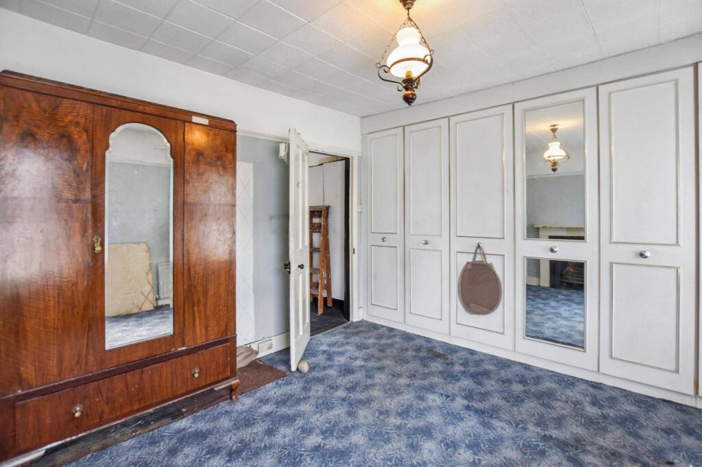 18 Ronver Road, London, SE12 0NJ