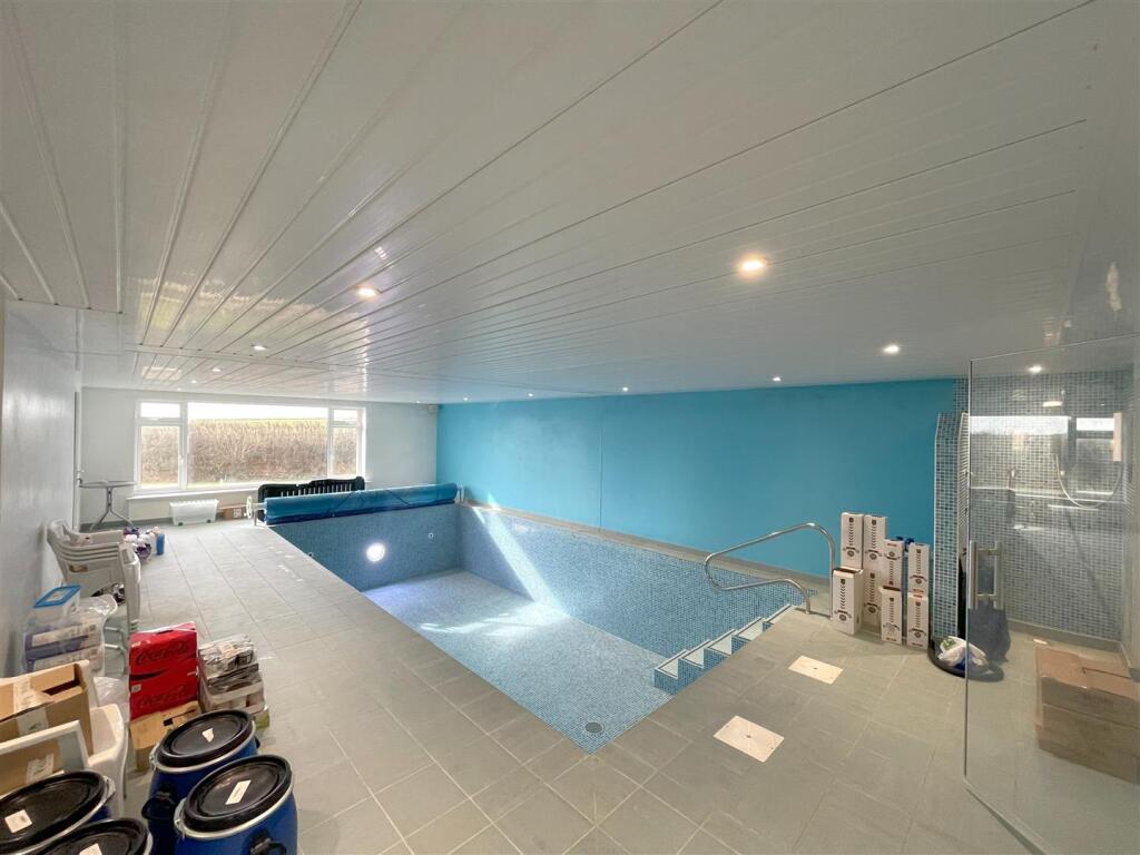 pool 6.jpg