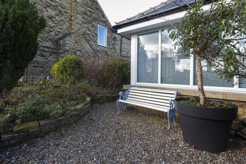 Bramleys Estate Agents - Moor Lane - Netherton (55