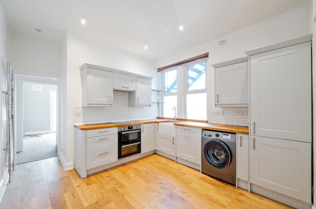 EweMove Harrogate Dining Kitchen1