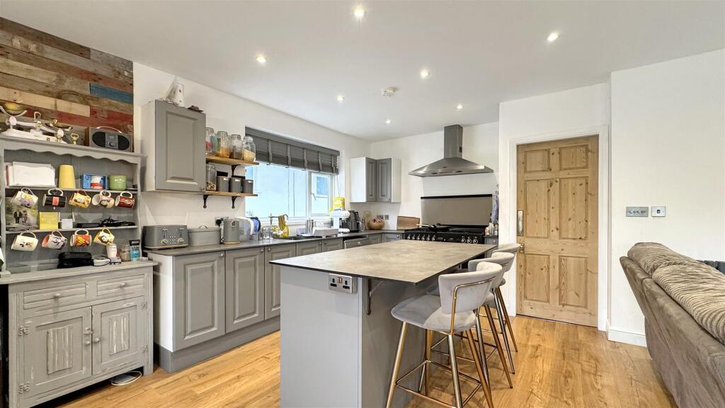 Kitchen Lounge Diner