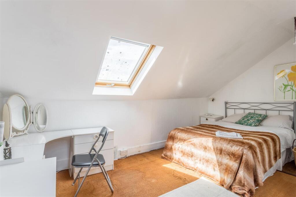 26 Brooker Street-18.jpg