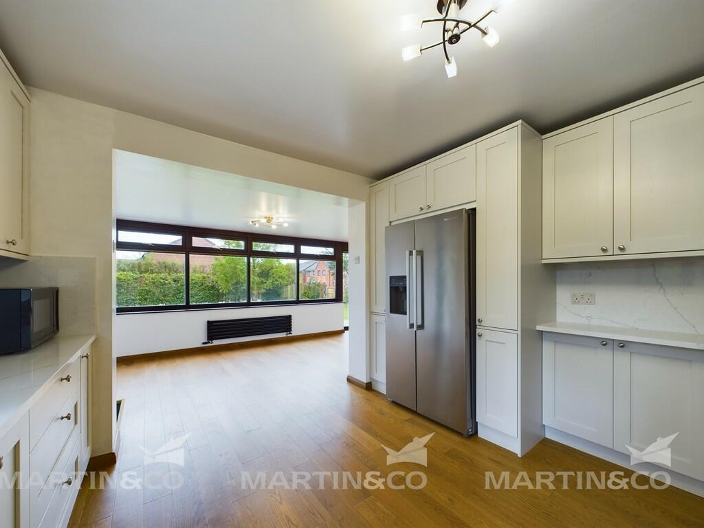 CAM02406G0-PR0300...