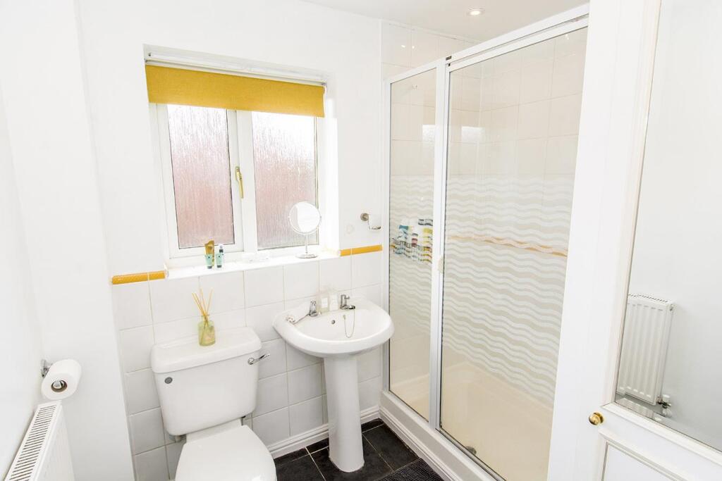 En-Suite Shower Room