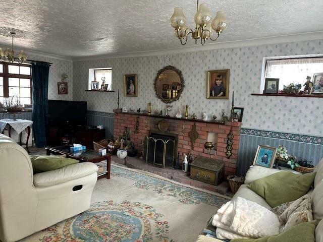 Sitting Room 2.jpg
