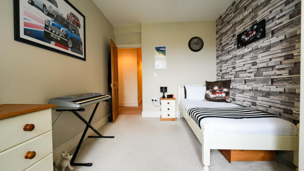 5a1c7dfd-bb3f-49de-a20a-cef7db3215be