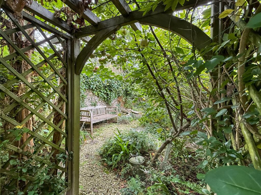 Through To Gardens.JPG