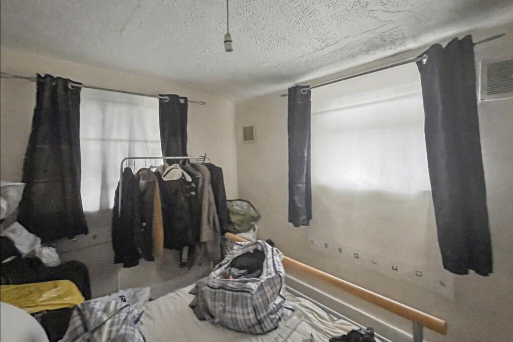 Flat 1, 110 Portland Road, South Norwood London, SE25 4PJ